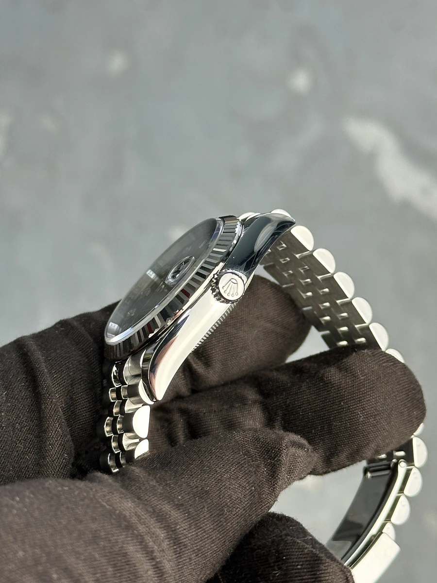 Купить копии элитных часов  Rolex Datejust 36mm Steel &amp; White Gold Black Dial Diamonds 126234: в наличии!