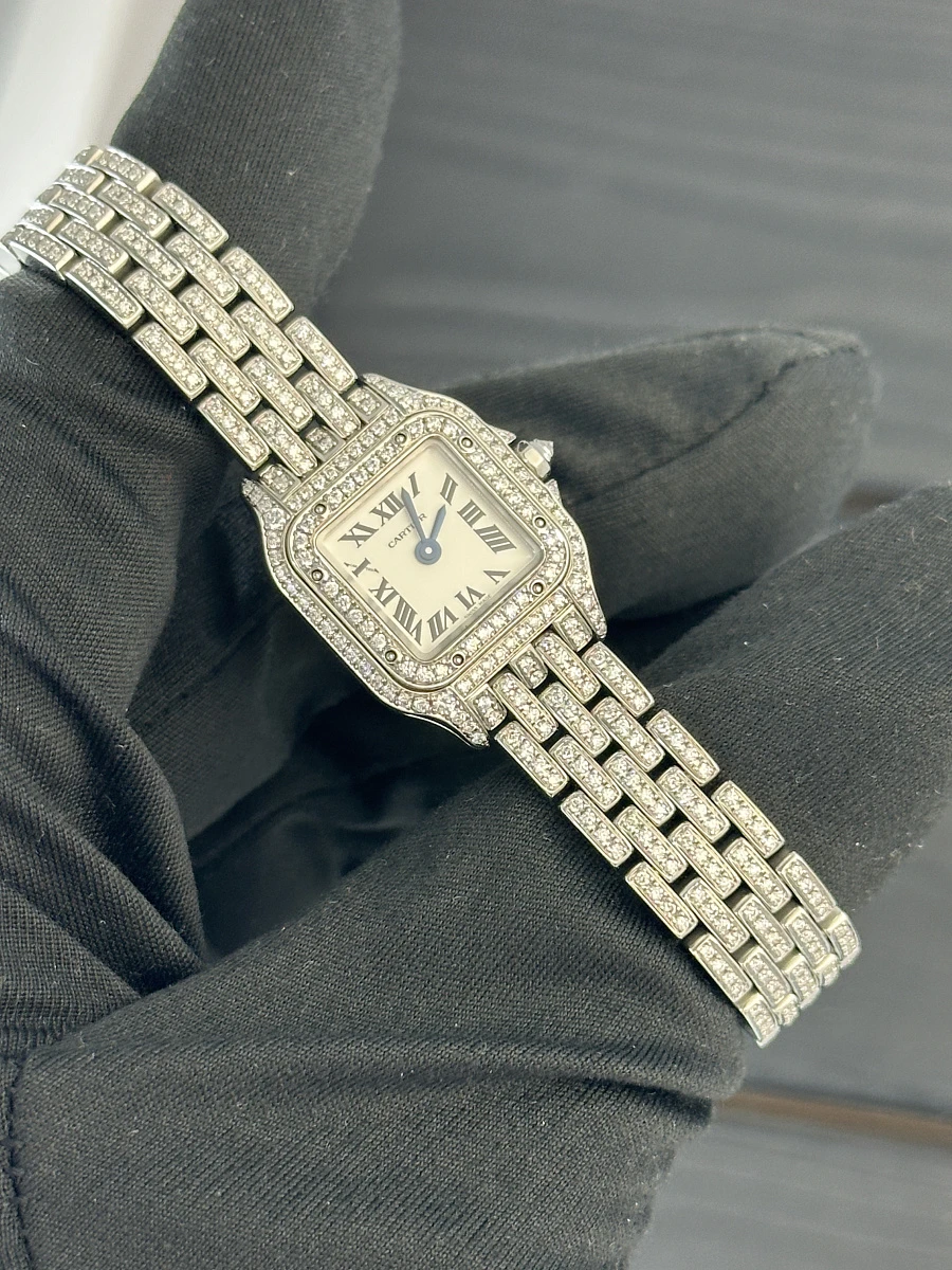 Купить копии элитных часов  Cartier Mini Panthere de Cartier Custom Diamonds Full Pave WSPN0019 FIX: в наличии!