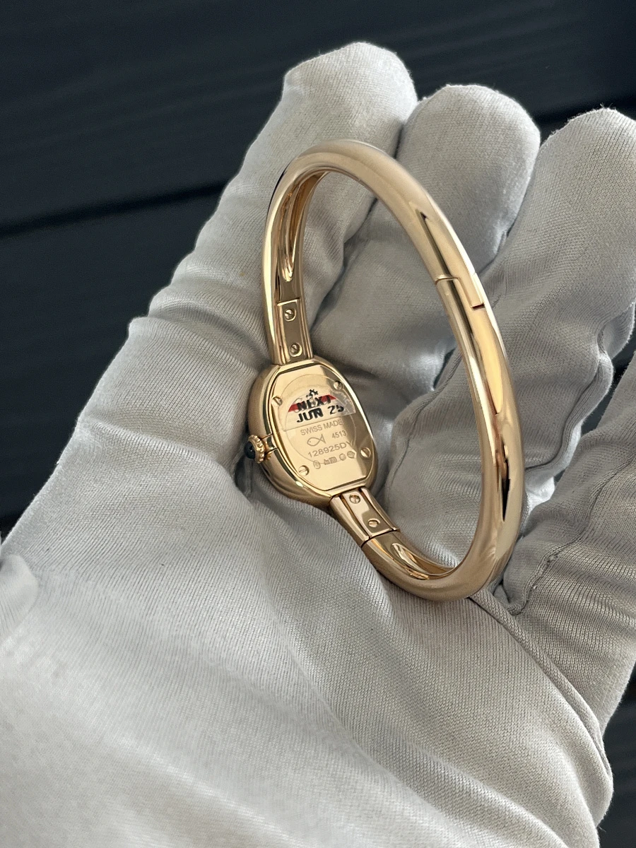 Купить копии элитных часов  Cartier Baignoire Watch Mini Size 17 Rose Gold WGBA0036: в наличии!