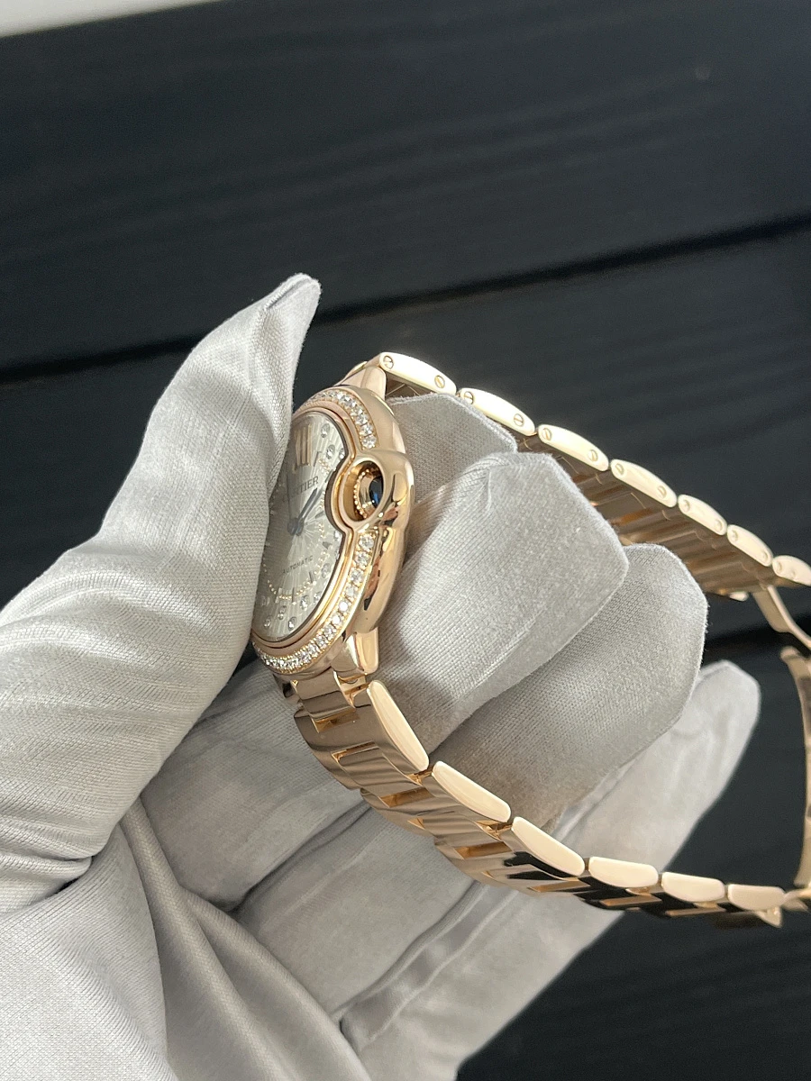 Купить копии элитных часов  Cartier BALLON BLEU DE CARTIER WATCH  33 MM AUTOMATIC WJBB0082: в наличии!