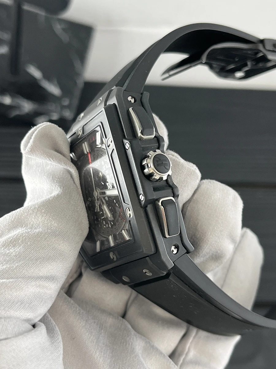 Купить копии элитных часов  Hublot Spirit of Big Bang Black Magic 45mm Ceramic 601.CI.0173.RX: в наличии!