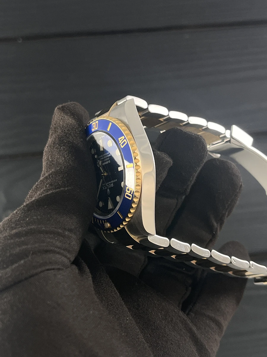Купить копии элитных часов  Rolex Submariner Steel &amp; Yellow Gold 41mm 126613LB: в наличии!