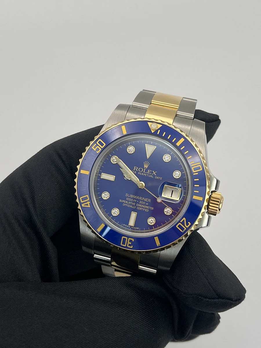 Купить копии элитных часов  Rolex Submariner Blue Diamonds Dial 116613LB: в наличии!