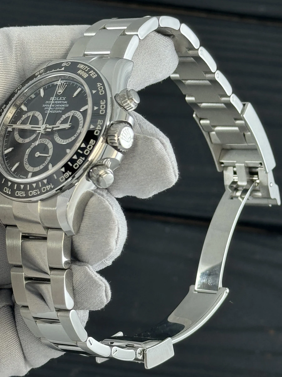Купить копии элитных часов  Rolex Cosmograph Daytona Oyster, 40 mm, Oystersteel 126500LN: в наличии!